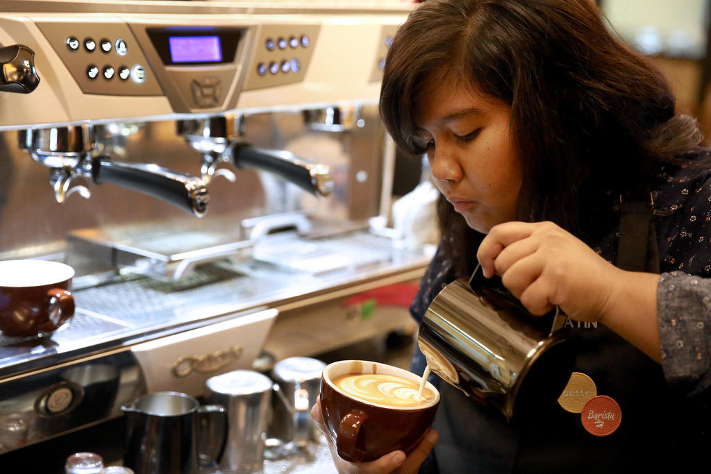 Barista with intellectual disability pours her heart into latte art