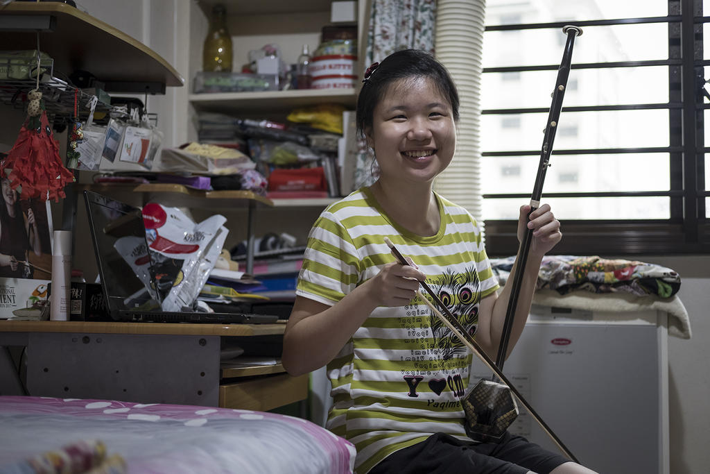 Faster laptop, uncle’s support spurs blind erhu player to give her best